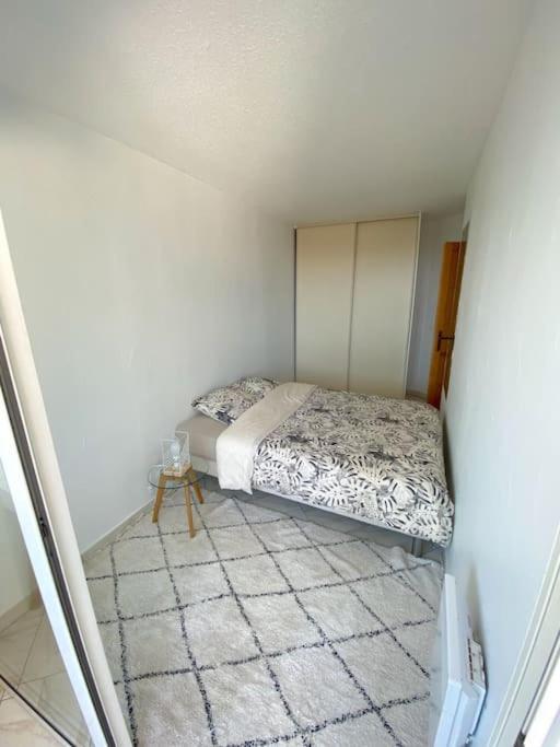 Appartement Spacieux 65M2, Avec Piscine Et Parking Fréjus Dış mekan fotoğraf